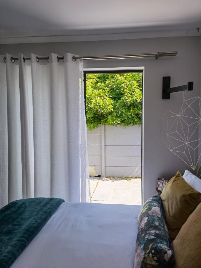 Apartment 49 On Spanish